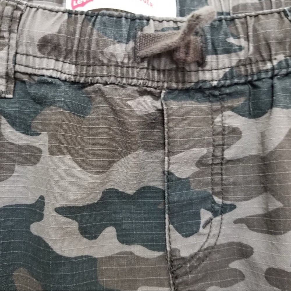 Levi Strauss camo joggers BOYS LARGE - Picture 4 of 7
